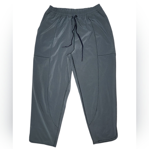 Lululemon Final Play Crop *23" Size 6 Evergreen - Picture 2 of 10